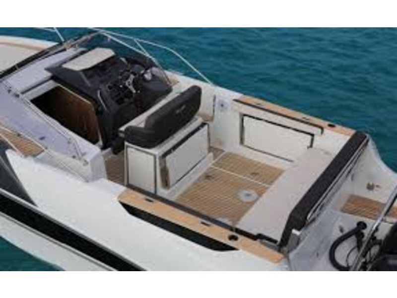 Beneteau Fyer 8 Sundeck